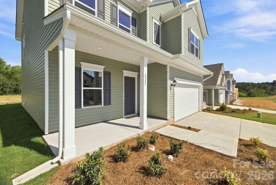 Exterior details and patio area of a home in Catawba Trace, Catawba (Image 3).