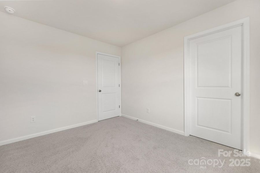 Spacious, unfurnished interior of a new home in Huffman Ridge, Hickory (Image 12).