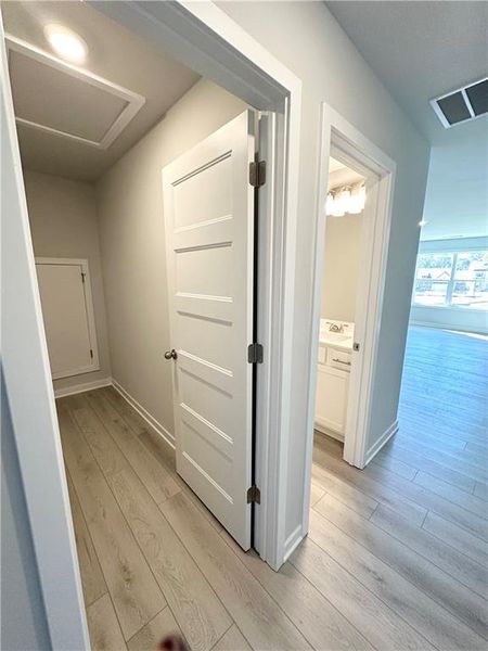 Spacious, unfurnished interior of a new home in Summerlin, Winder (Image 74).