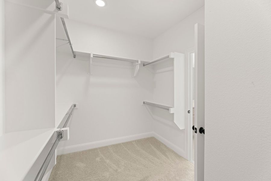 Spacious, unfurnished interior of a new home in Creekside, Royse City (Image 20). Spacious, unfurnished interior of a new home in Creekside, Royse City (Image 20).