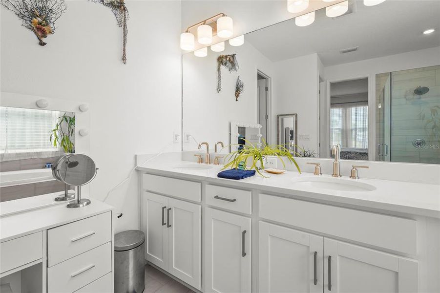 Furnished interior view inside a new home in , Nokomis (Image 44). Furnished interior view inside a new home in , Nokomis (Image 44).