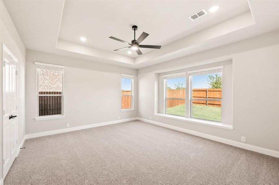 Spacious, unfurnished interior of a new home in The Grove, Midlothian (Image 33).