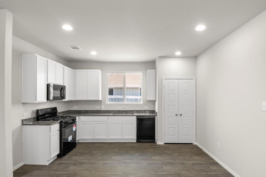 Furnished interior view inside a new home in Casetta Ranch, Kyle (Image 11).