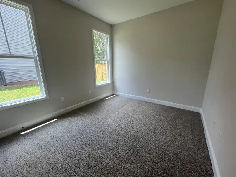 Spacious, unfurnished interior of a new home in Parkwood Estates, Leland (Image 17).
