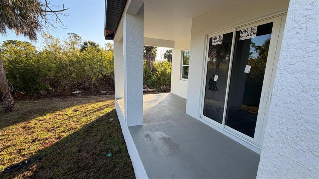 Exterior details and patio area of a home in , Port Charlotte (Image 22).