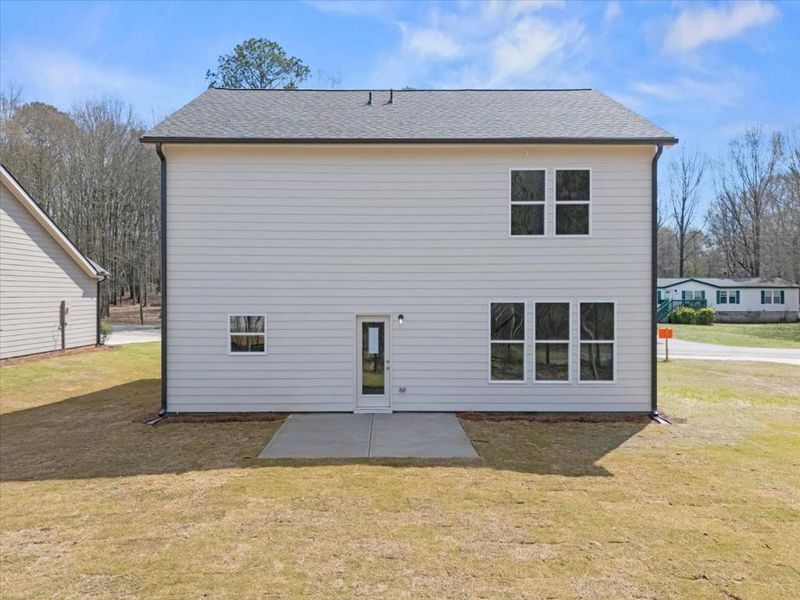 Exterior details and patio area of a home in , Statham (Image 19).