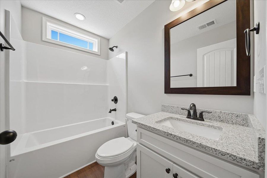 Furnished interior view inside a new home in Bent Tree, Gaffney (Image 7).