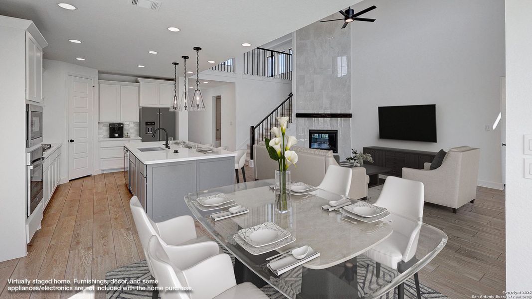 Furnished interior view inside a new home in Esperanza 50', Boerne (Image 6).