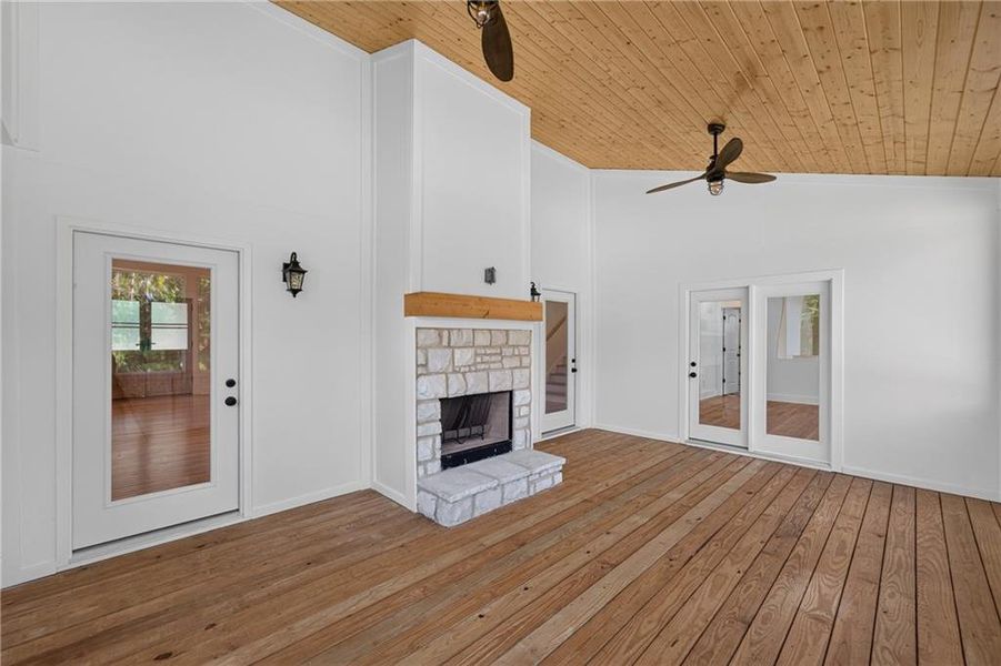 Spacious, unfurnished interior of a new home in , Dallas (Image 20). Spacious, unfurnished interior of a new home in , Dallas (Image 20).