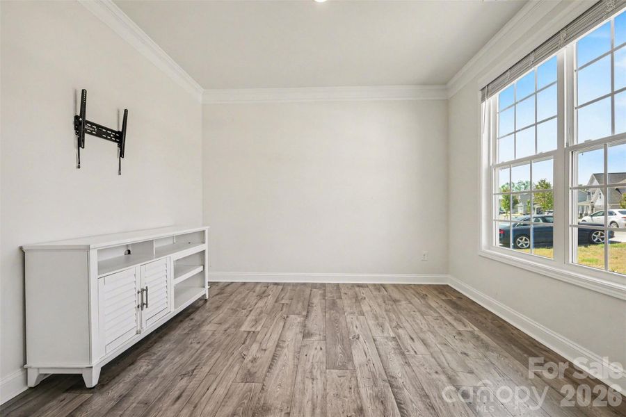 Spacious, unfurnished interior of a new home in Falls Cove, Troutman (Image 33).