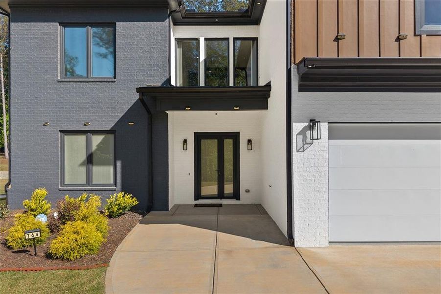 Exterior details and patio area of a home in , Sugar Hill (Image 4).