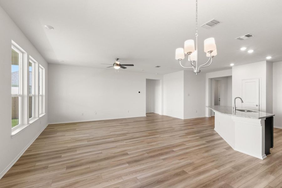 Spacious, unfurnished interior of a new home in Salerno - Classic Collection, Round Rock (Image 27).