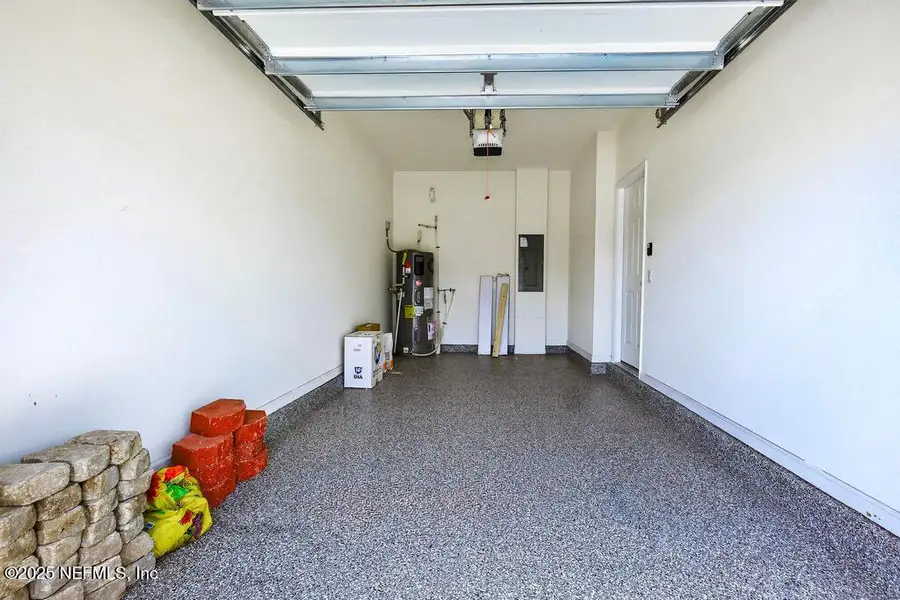 Image 34 of a home in .