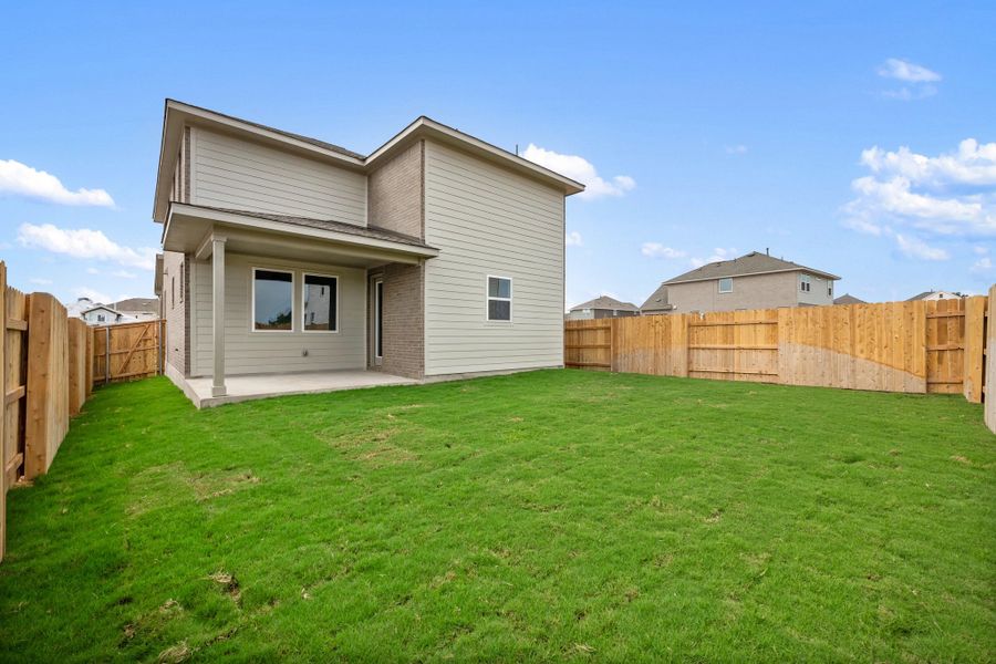 Exterior details and patio area of a home in The Cottages at La Cima, San Marcos (Image 30).