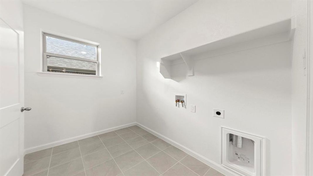 19. 758 Gentle Bird - Utility