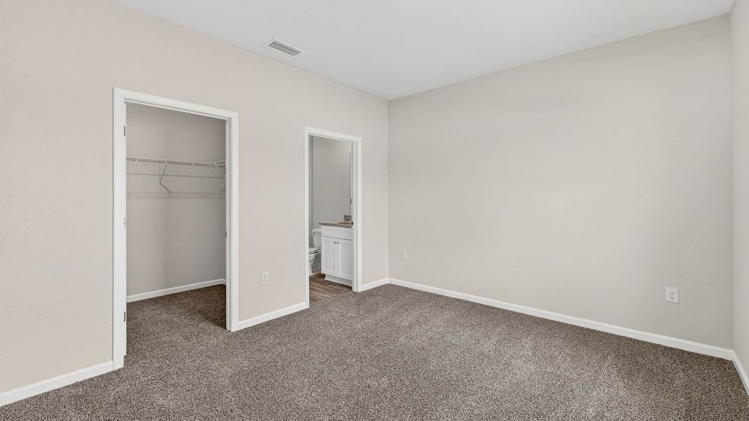 Spacious, unfurnished interior of a new home in Liberty, Panama City (Image 17).