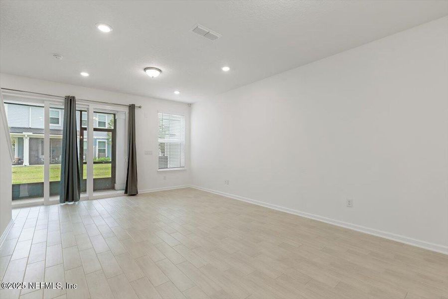 Spacious, unfurnished interior of a new home in Brandon Lakes at Silver Landing, St. Augustine (Image 37). Spacious, unfurnished interior of a new home in Brandon Lakes at Silver Landing, St. Augustine (Image 37).