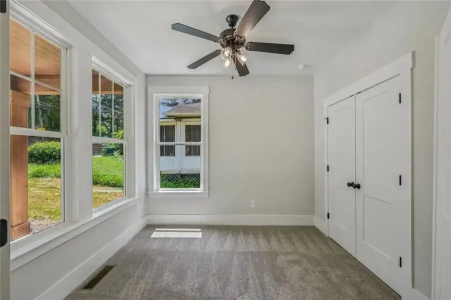 Spacious, unfurnished interior of a new home in , Atlanta (Image 44). Spacious, unfurnished interior of a new home in , Atlanta (Image 44).