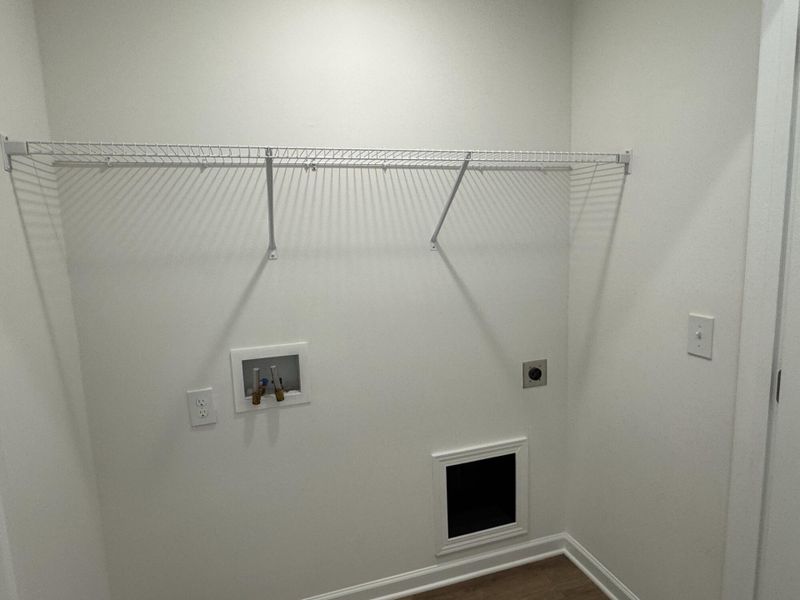 Spacious, unfurnished interior of a new home in East Main Townes, Spartanburg (Image 10).