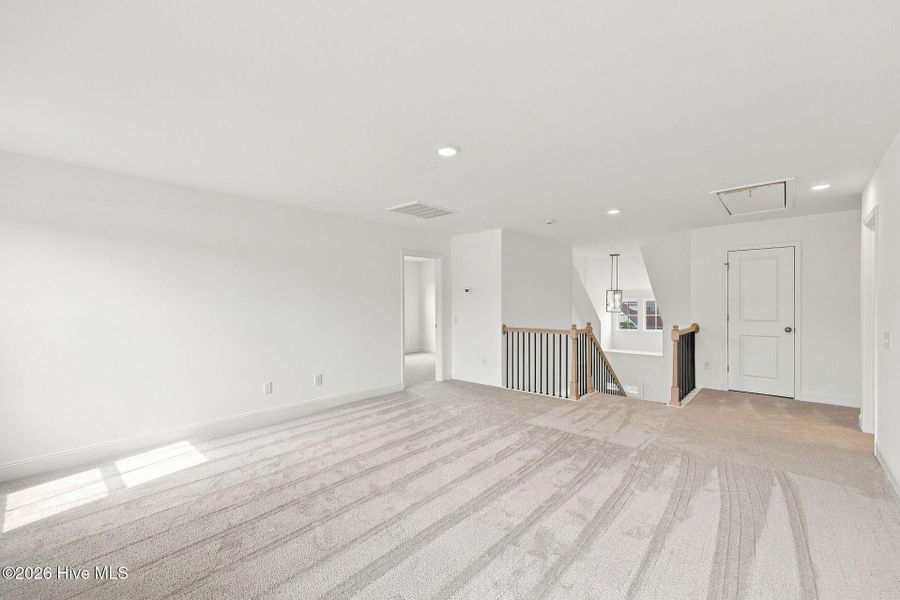 Spacious, unfurnished interior of a new home in Legacy Lakes, Aberdeen (Image 36).
