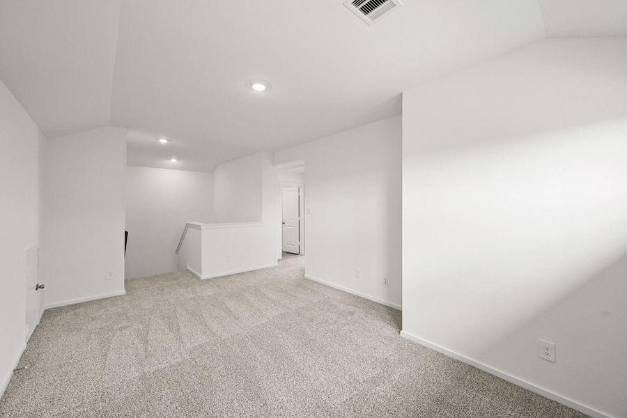 Spacious, unfurnished interior of a new home in Cypress Green, Hockley (Image 9). Spacious, unfurnished interior of a new home in Cypress Green, Hockley (Image 9).