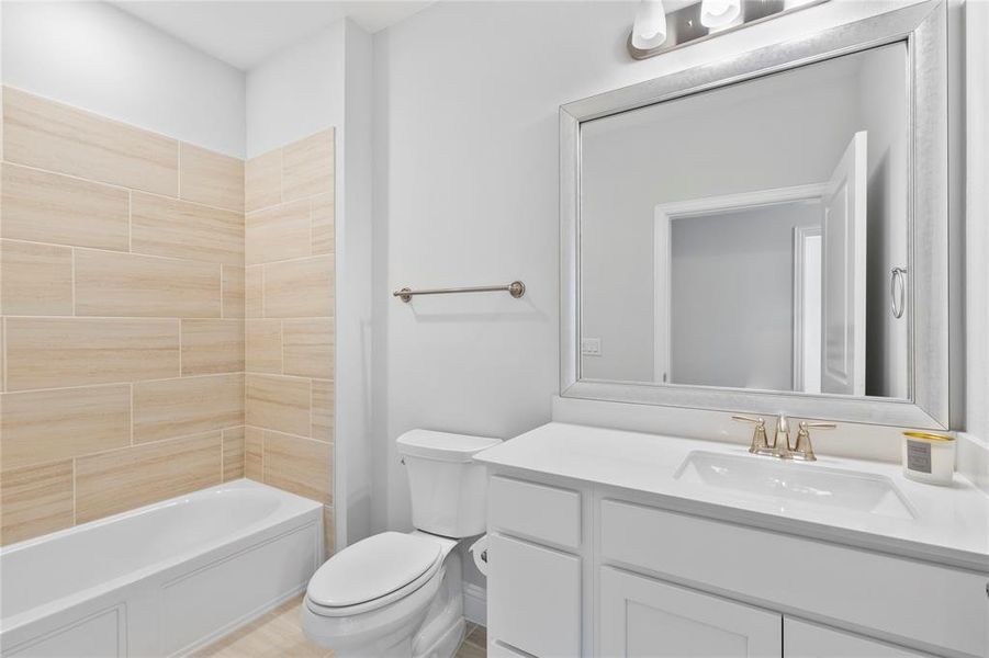 Furnished interior view inside a new home in Gatherings® at Twin Creeks, Allen (Image 14). Furnished interior view inside a new home in Gatherings® at Twin Creeks, Allen (Image 14).