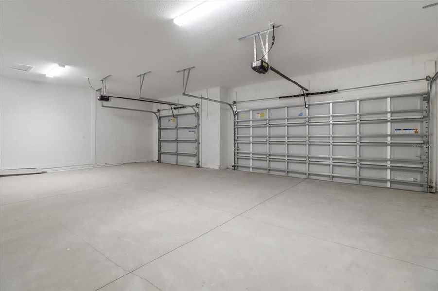 Spacious, unfurnished interior of a new home in , Ocala (Image 36). Spacious, unfurnished interior of a new home in , Ocala (Image 36).