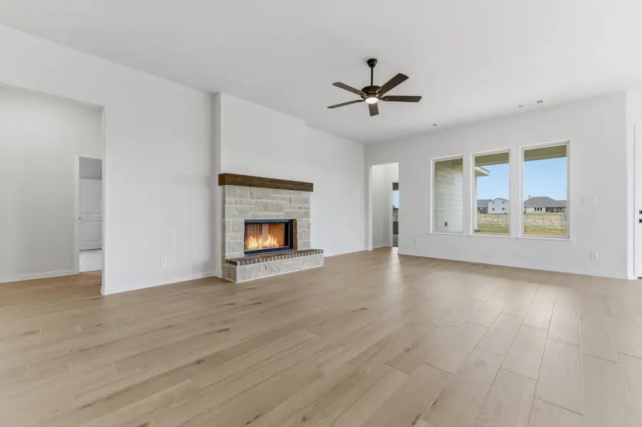 Spacious, unfurnished interior of a new home in Fairview Meadows, New Fairview (Image 14).