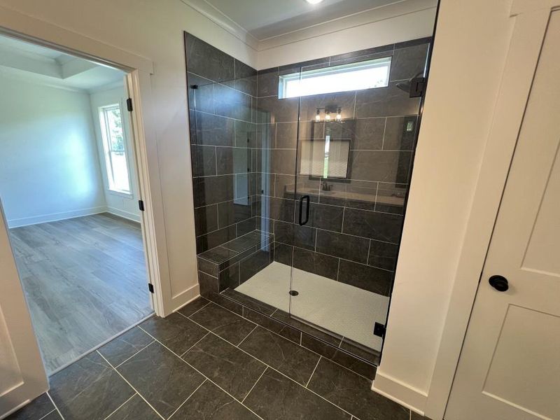 Image 42 of a home in .