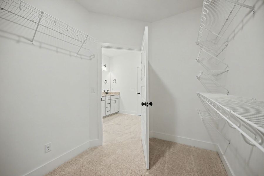 Representative unfurnished interior of a home built from the Devonshire by Parkside Builders in Givens Park, Chattanooga (Image 49).