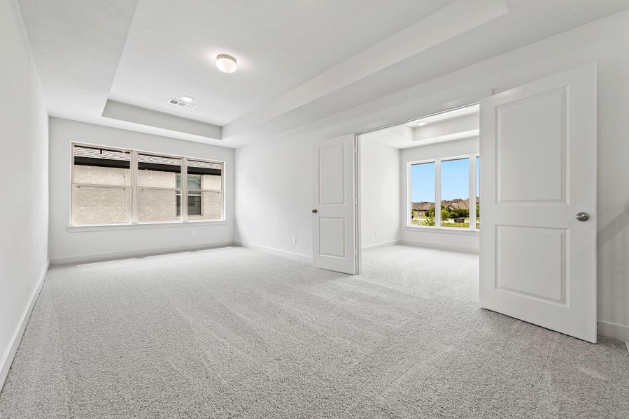 Spacious, unfurnished interior of a new home in Bridgeland, Cypress (Image 11).