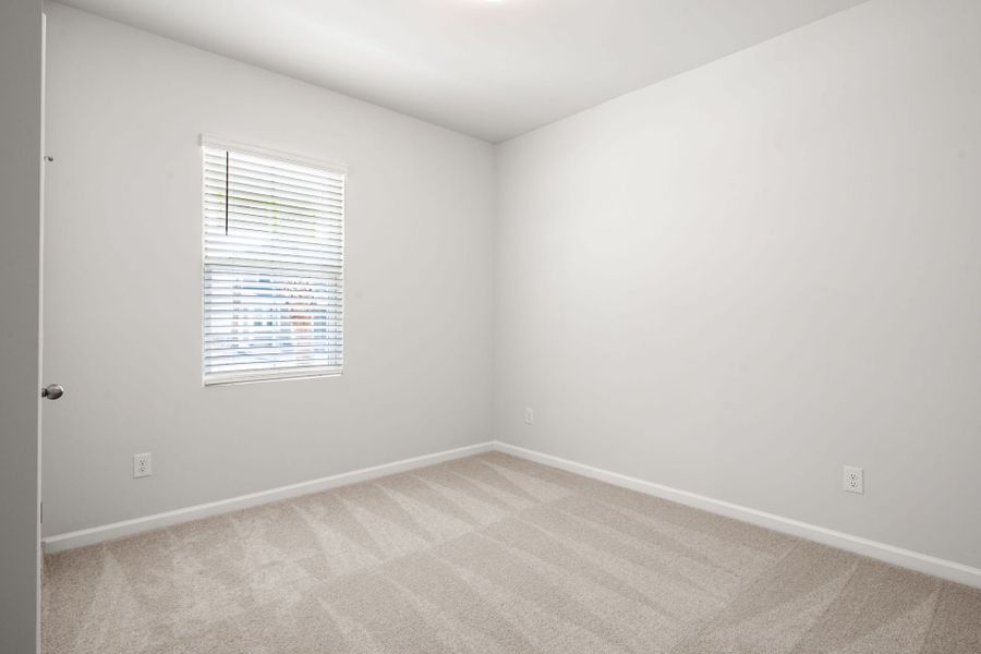 Spacious, unfurnished interior of a new home in Heartwood, Richmond Hill (Image 14).