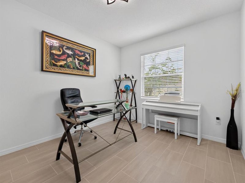 Furnished interior view inside a new home in Storey Creek, Kissimmee (Image 31).