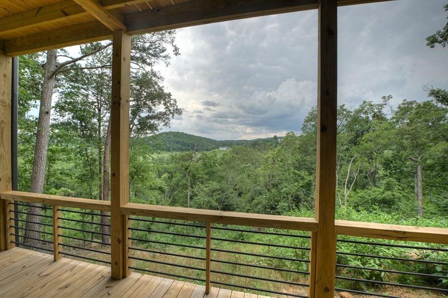 Spacious, unfurnished interior of a new home in , Blue Ridge (Image 33).