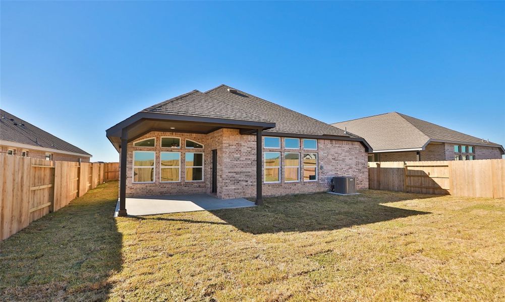 Image 30 of a home in River Ranch.