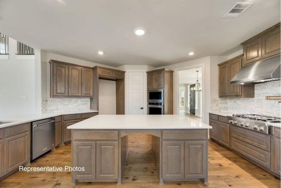 Representative furnished interior of a home built from the Grand Lantana by Grand Homes in Cedar Ridge Estates, Grand Prairie (Image 5). Representative furnished interior of a home built from the Grand Lantana by Grand Homes in Cedar Ridge Estates, Grand Prairie (Image 5).