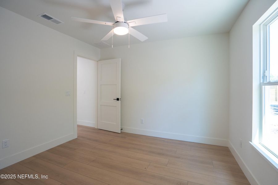 Spacious, unfurnished interior of a new home in , St. Augustine (Image 10).