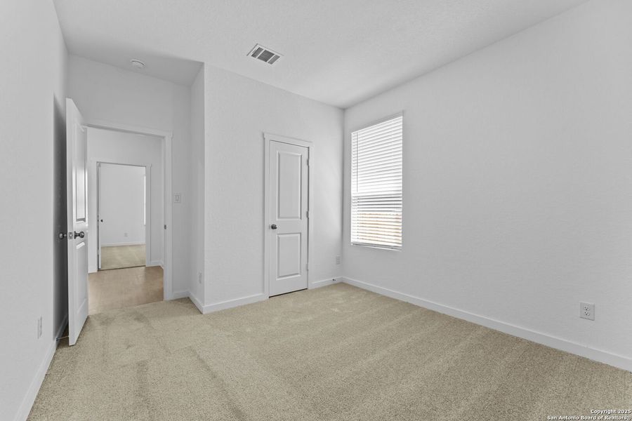 Spacious, unfurnished interior of a new home in Hidden Trails: Coastline Collection, Bulverde (Image 27). Spacious, unfurnished interior of a new home in Hidden Trails: Coastline Collection, Bulverde (Image 27).