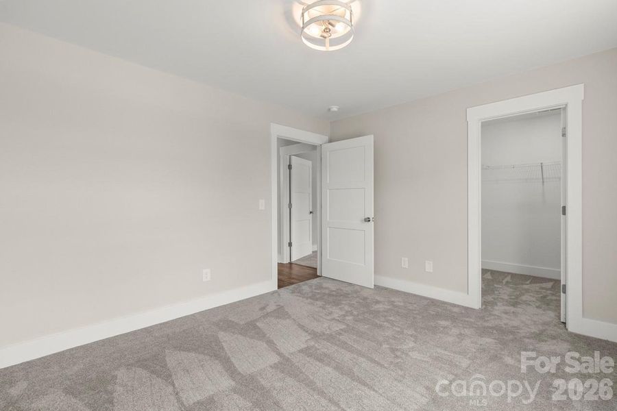 Spacious, unfurnished interior of a new home in , Lincolnton (Image 42).
