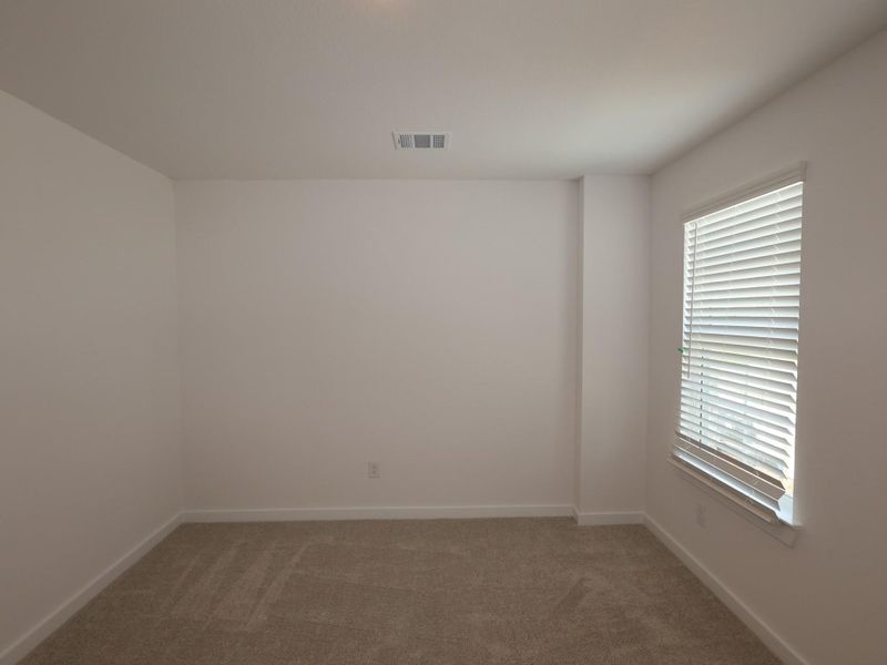 Spacious, unfurnished interior of a new home in Summerview, Fulshear (Image 14).