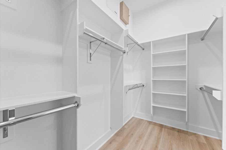 Spacious, unfurnished interior of a new home in , Missouri City (Image 23). Spacious, unfurnished interior of a new home in , Missouri City (Image 23).