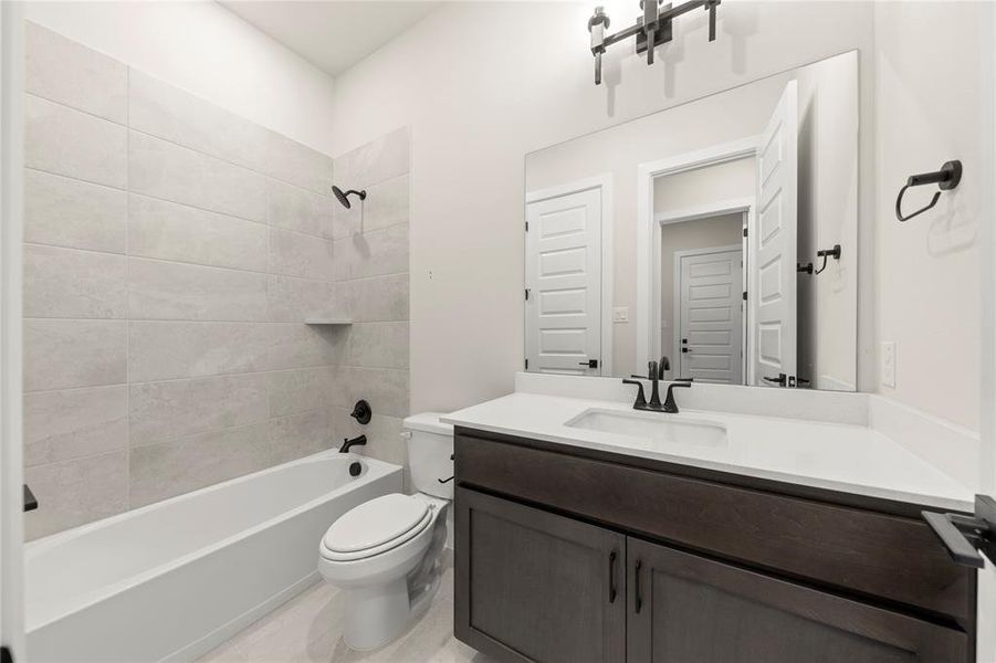 07. 802 Marathon - 3RD Bath