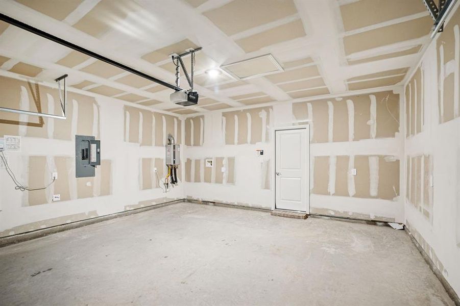 Photo is not of the actual home, but is an inspirational photo of builder’s model home and may depict options, furnishings, and/or decorator features that are not included. Photo is not of the actual home, but is an inspirational photo of builder’s model home and may depict options, furnishings, and/or decorator features that are not included.