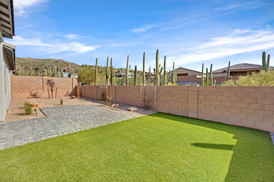Exterior details and patio area of a home in Saguaro Reserve II, Marana (Image 3).