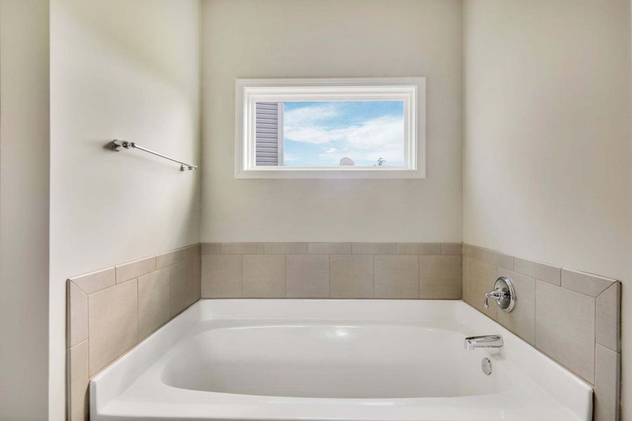 Representative furnished interior of a home built from the Clayton by Caviness & Cates Communities in Bartlett Manor, Youngsville (Image 198).