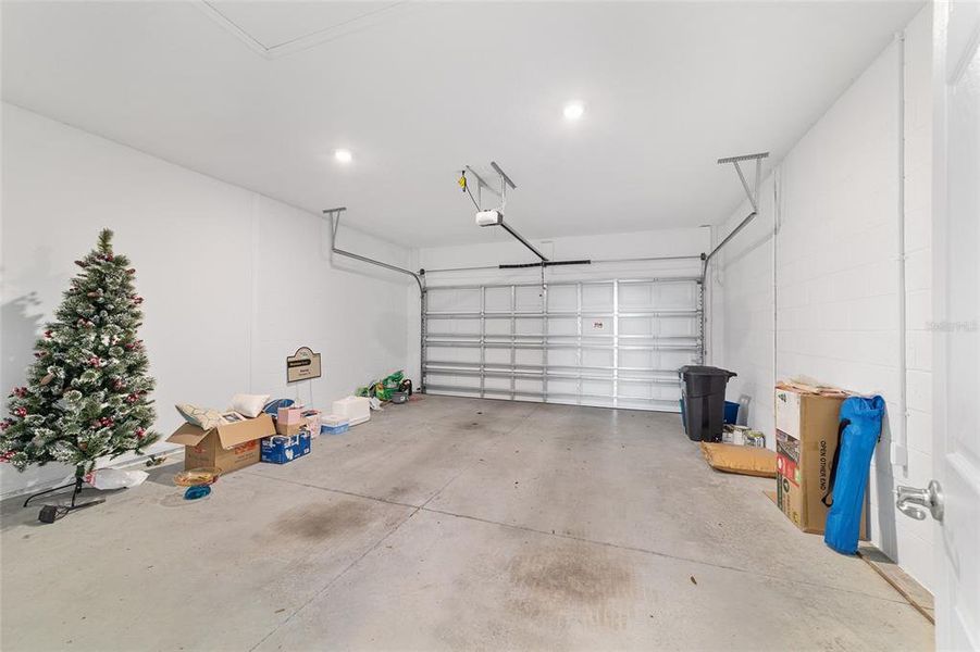 Image 36 of a home in .