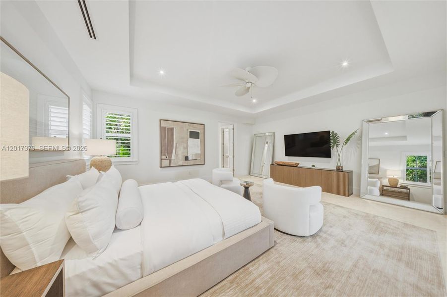 Furnished interior view inside a new home in , Islamorada, Village of Islands (Image 8).
