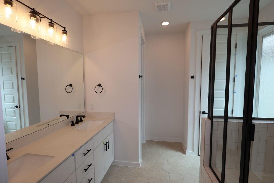 Furnished interior view inside a new home in Flora, Hutto (Image 7). Furnished interior view inside a new home in Flora, Hutto (Image 7).