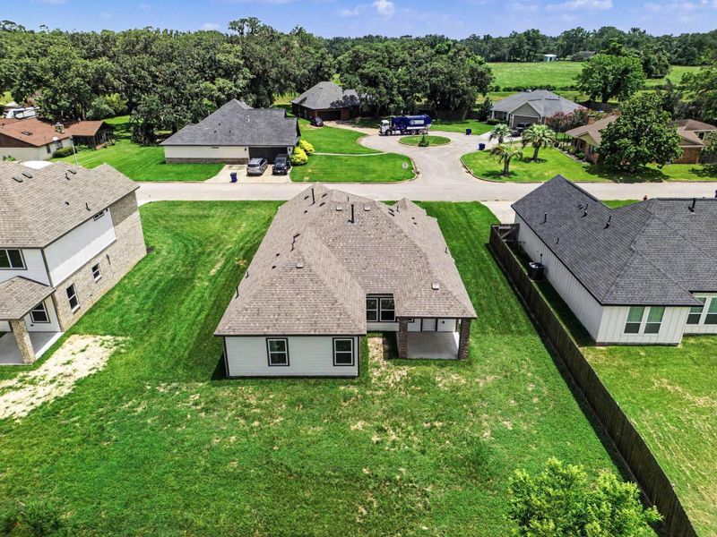Image 38 of a home in Columbia Lakes.