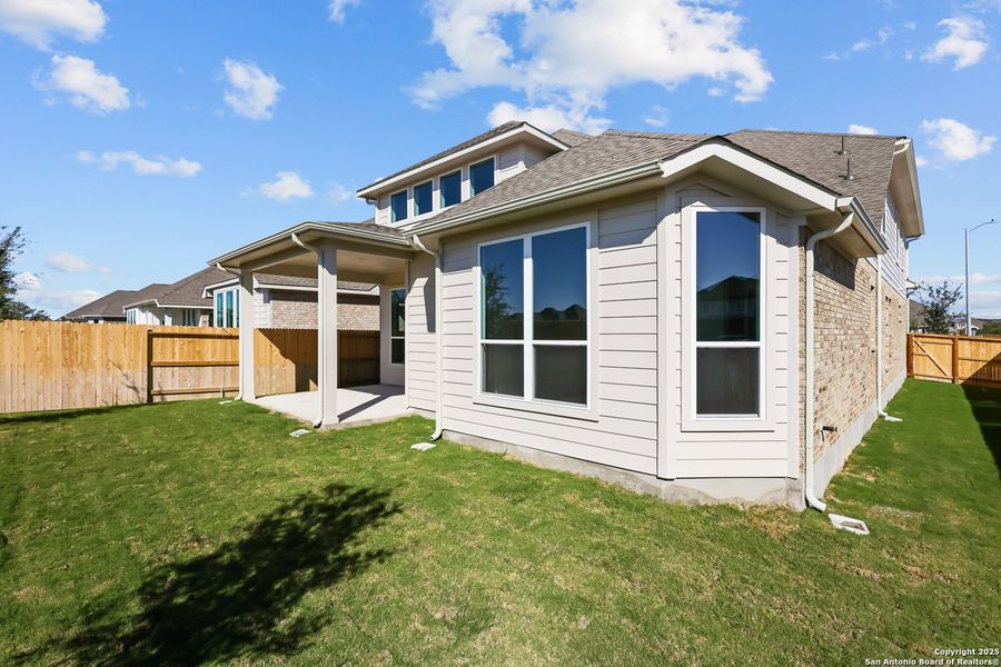 Exterior details and patio area of a home in Stillwater Ranch, San Antonio (Image 4). Exterior details and patio area of a home in Stillwater Ranch, San Antonio (Image 4).